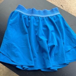 Lululemon skirt size 2 great condition